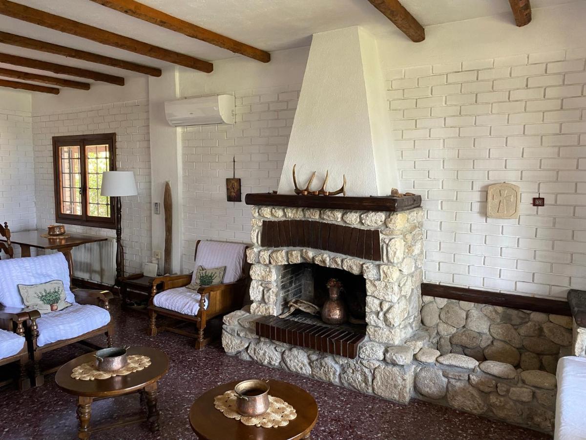 Wild Oaks Cottage Kriopigi Exterior photo